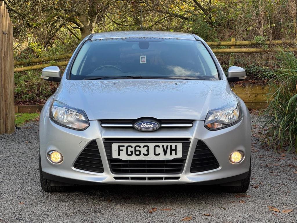 FORD FOCUS 1.0T EcoBoost Zetec Euro 5 (s/s) 5dr 2013