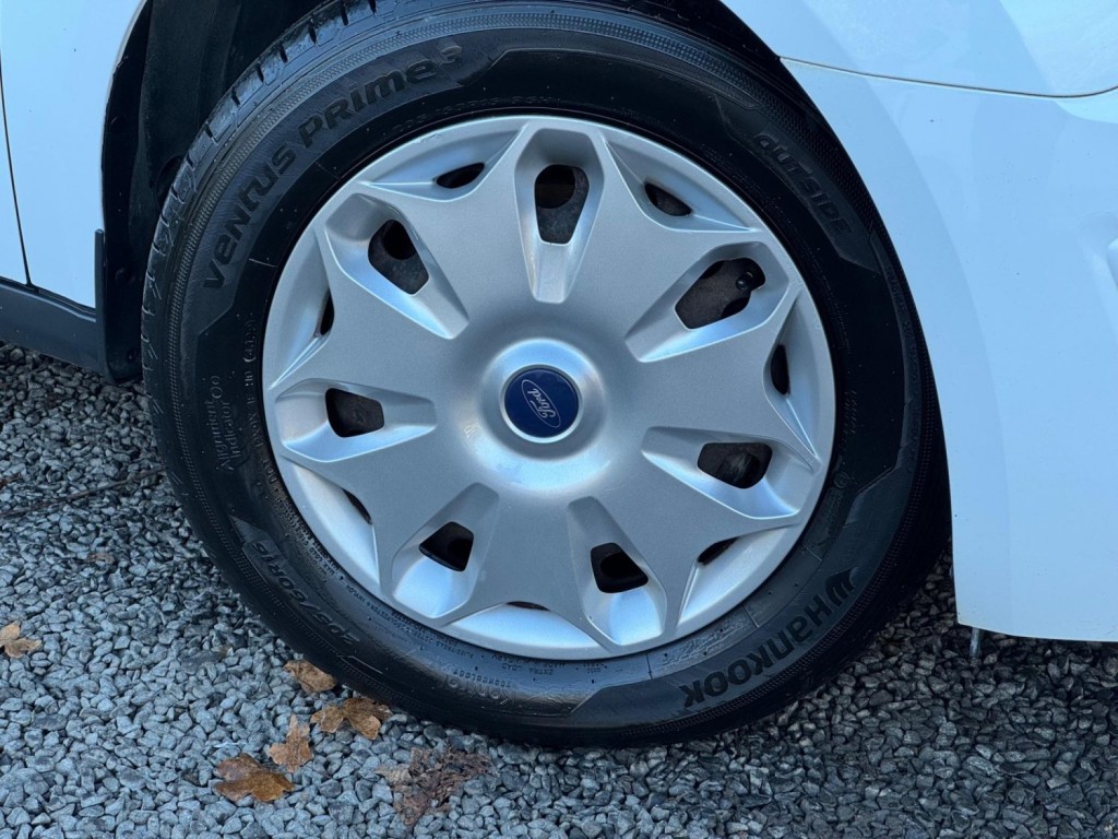 FORD TRANSIT CONNECT 1.5 TDCi 200 Trend L1 H1 5dr 2017