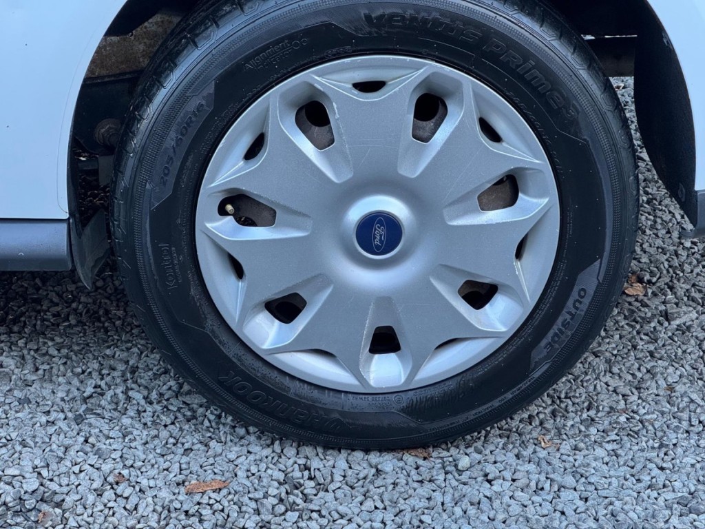 FORD TRANSIT CONNECT 1.5 TDCi 200 Trend L1 H1 5dr 2017
