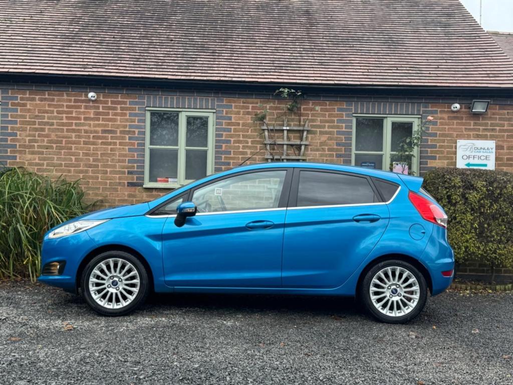 FORD FIESTA 1.0T EcoBoost Titanium Euro 5 (s/s) 5dr 2014