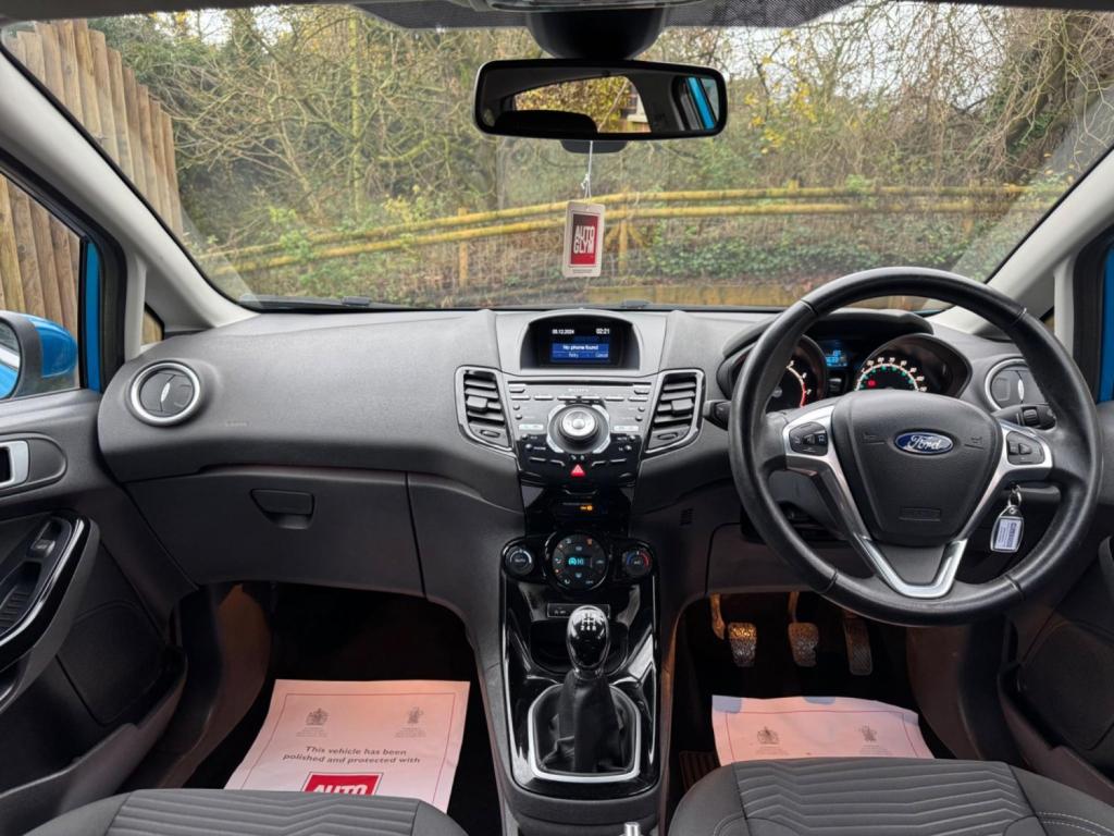 FORD FIESTA 1.0T EcoBoost Titanium Euro 5 (s/s) 5dr 2014
