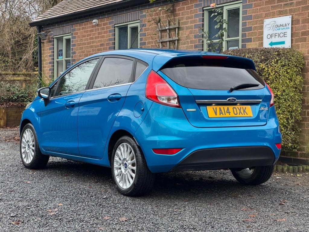FORD FIESTA 1.0T EcoBoost Titanium Euro 5 (s/s) 5dr 2014
