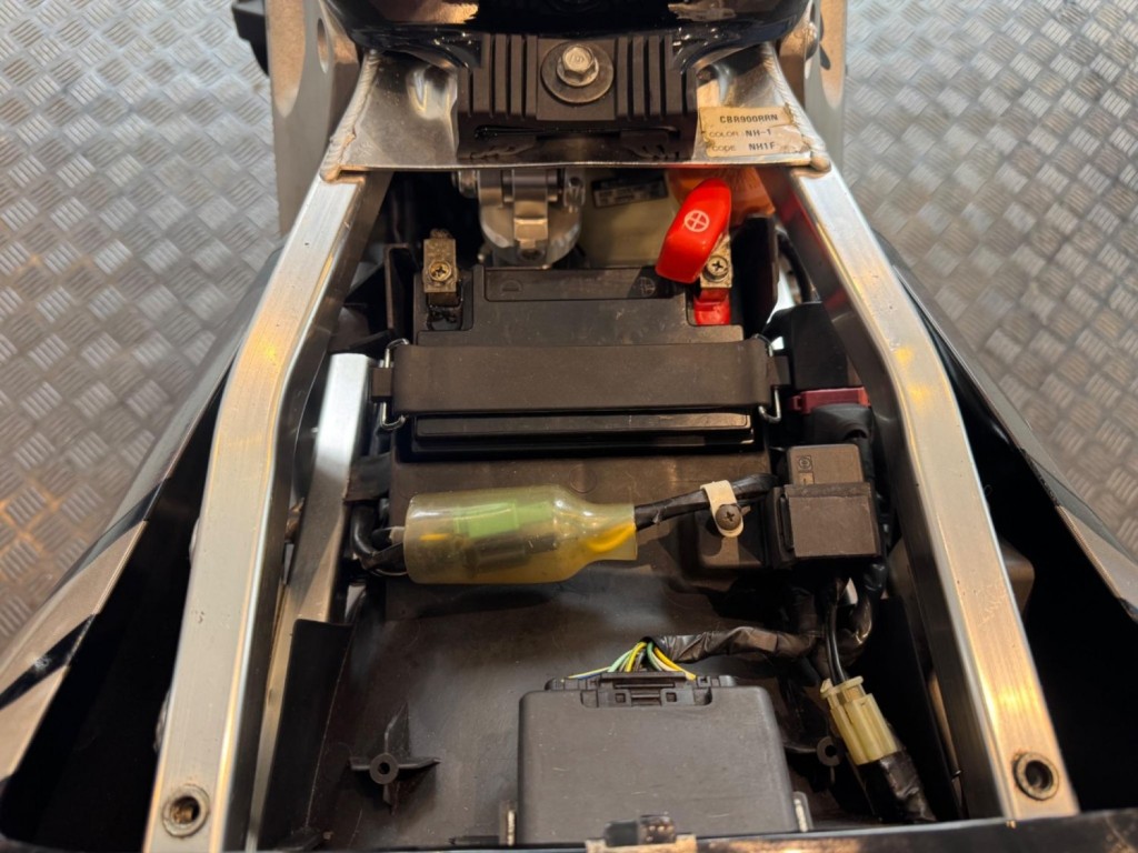 HONDA CBR900RR Fireblade  1992