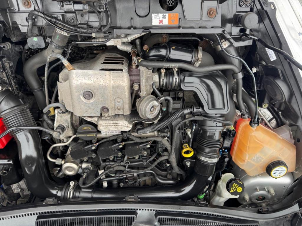 FORD FIESTA 1.0T EcoBoost Zetec Euro 5 (s/s) 3dr 2013