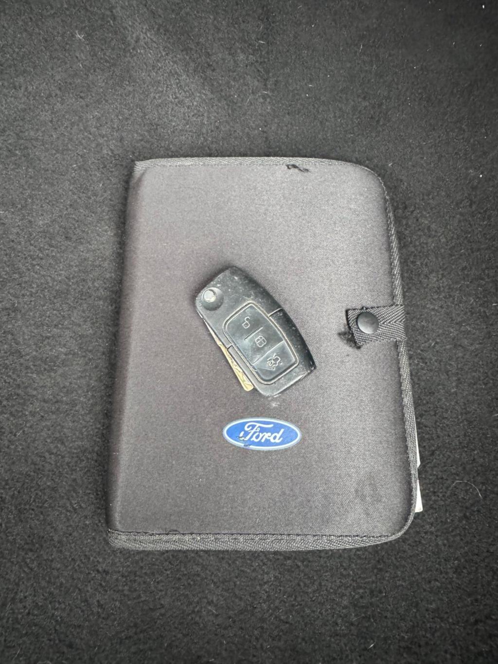 FORD FIESTA 1.0T EcoBoost Zetec Euro 5 (s/s) 3dr 2013