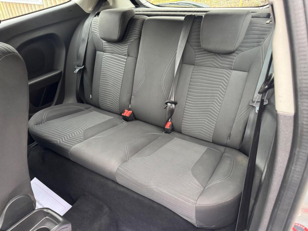 FORD FIESTA 1.0T EcoBoost Zetec Euro 5 (s/s) 3dr 2013