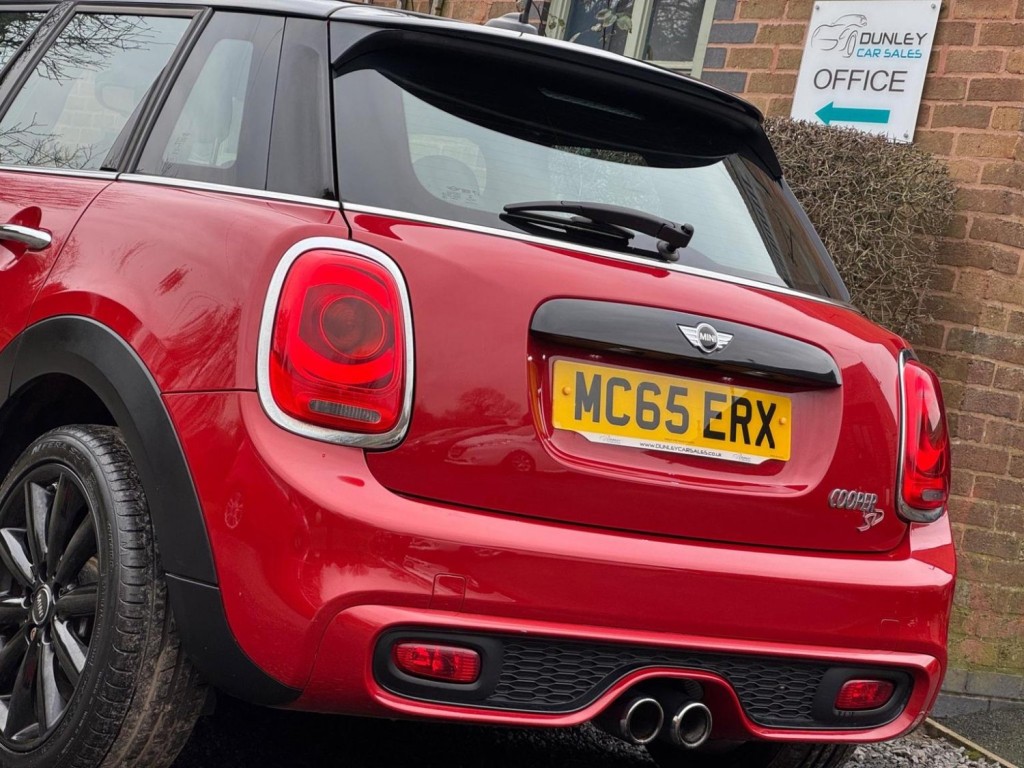 MINI HATCH 2.0 Cooper SD Euro 6 (s/s) 5dr 2015