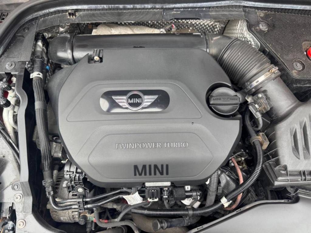 MINI HATCH 2.0 Cooper SD Euro 6 (s/s) 5dr 2015