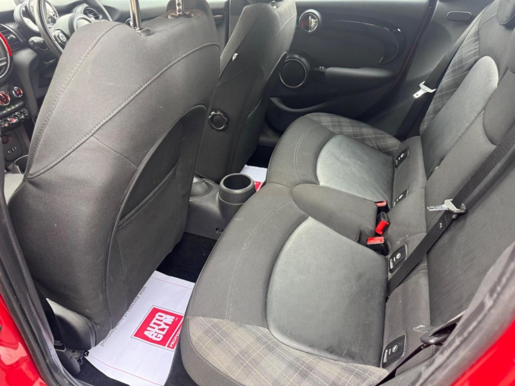 MINI HATCH 2.0 Cooper SD Euro 6 (s/s) 5dr 2015