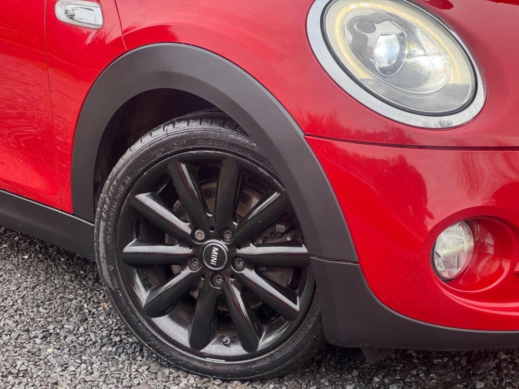 MINI HATCH 2.0 Cooper SD Euro 6 (s/s) 5dr 2015