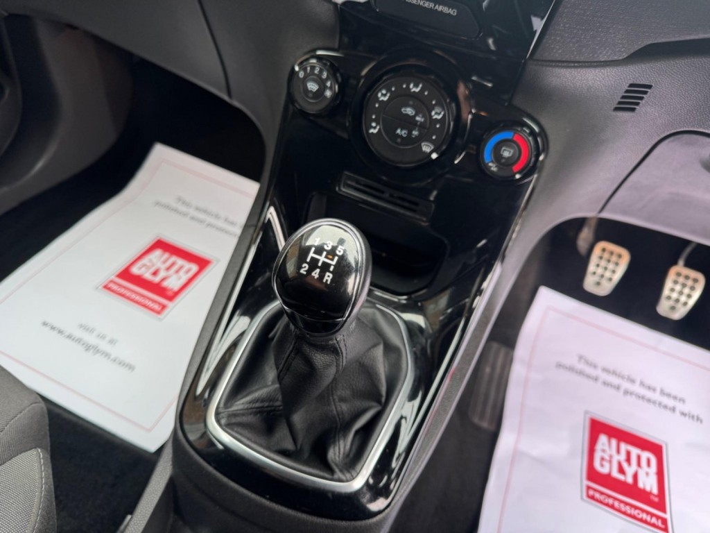 FORD FIESTA 1.6 TDCi Zetec S Euro 5 3dr 2013