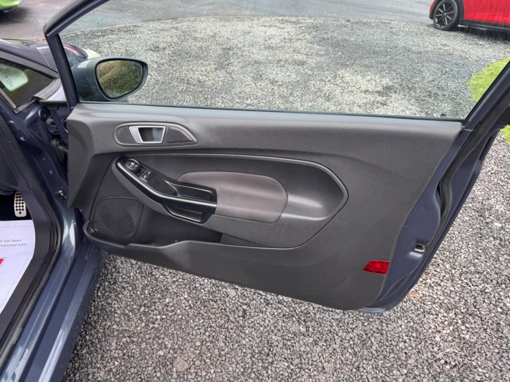 FORD FIESTA 1.6 TDCi Zetec S Euro 5 3dr 2013