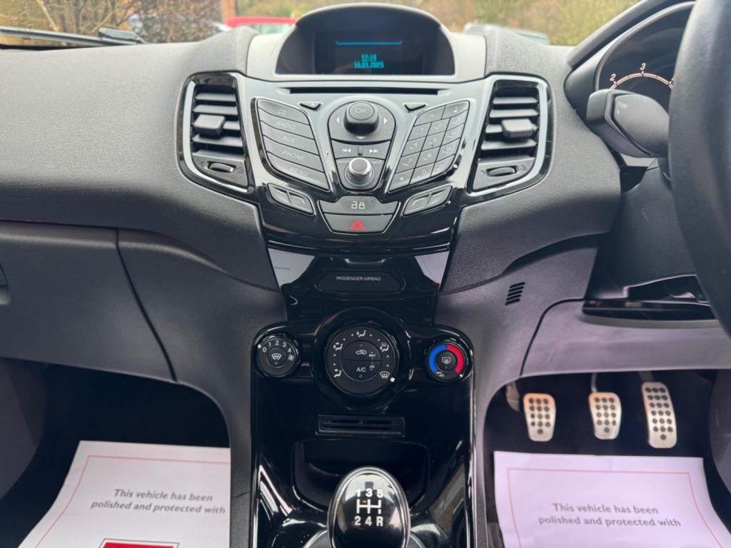 FORD FIESTA 1.6 TDCi Zetec S Euro 5 3dr 2013