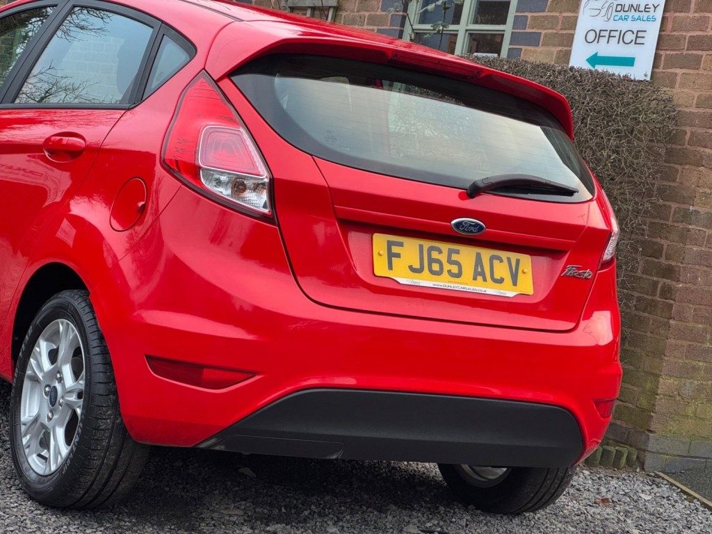 FORD FIESTA 1.5 TDCi Style Euro 6 5dr 2015