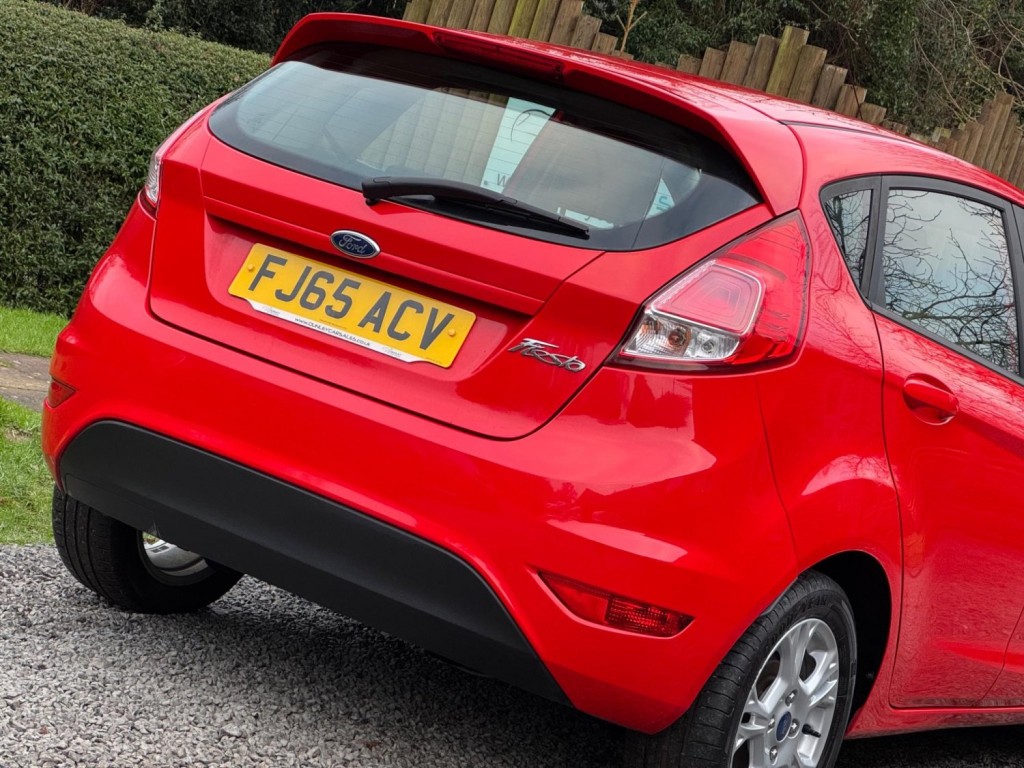 FORD FIESTA 1.5 TDCi Style Euro 6 5dr 2015