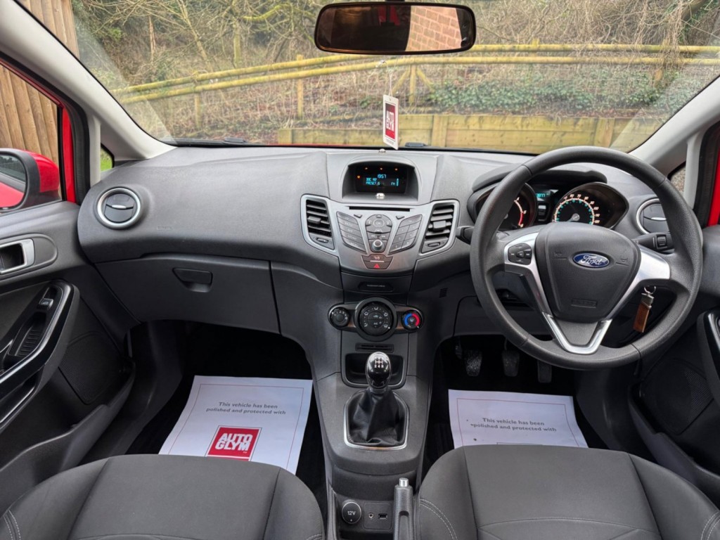 FORD FIESTA 1.5 TDCi Style Euro 6 5dr 2015