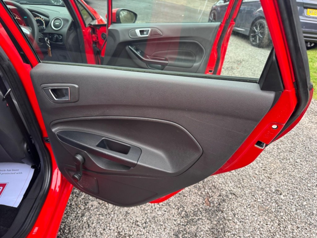 FORD FIESTA 1.5 TDCi Style Euro 6 5dr 2015