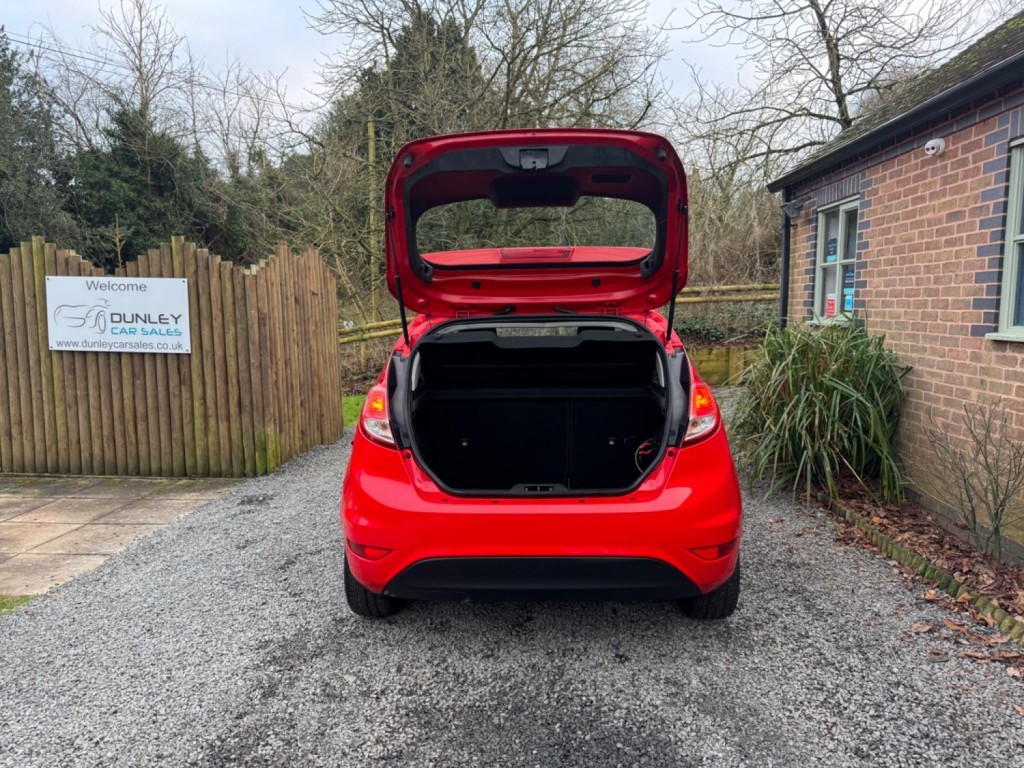 FORD FIESTA 1.5 TDCi Style Euro 6 5dr 2015