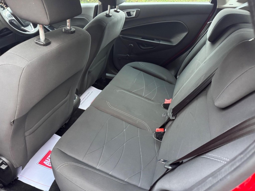 FORD FIESTA 1.5 TDCi Style Euro 6 5dr 2015
