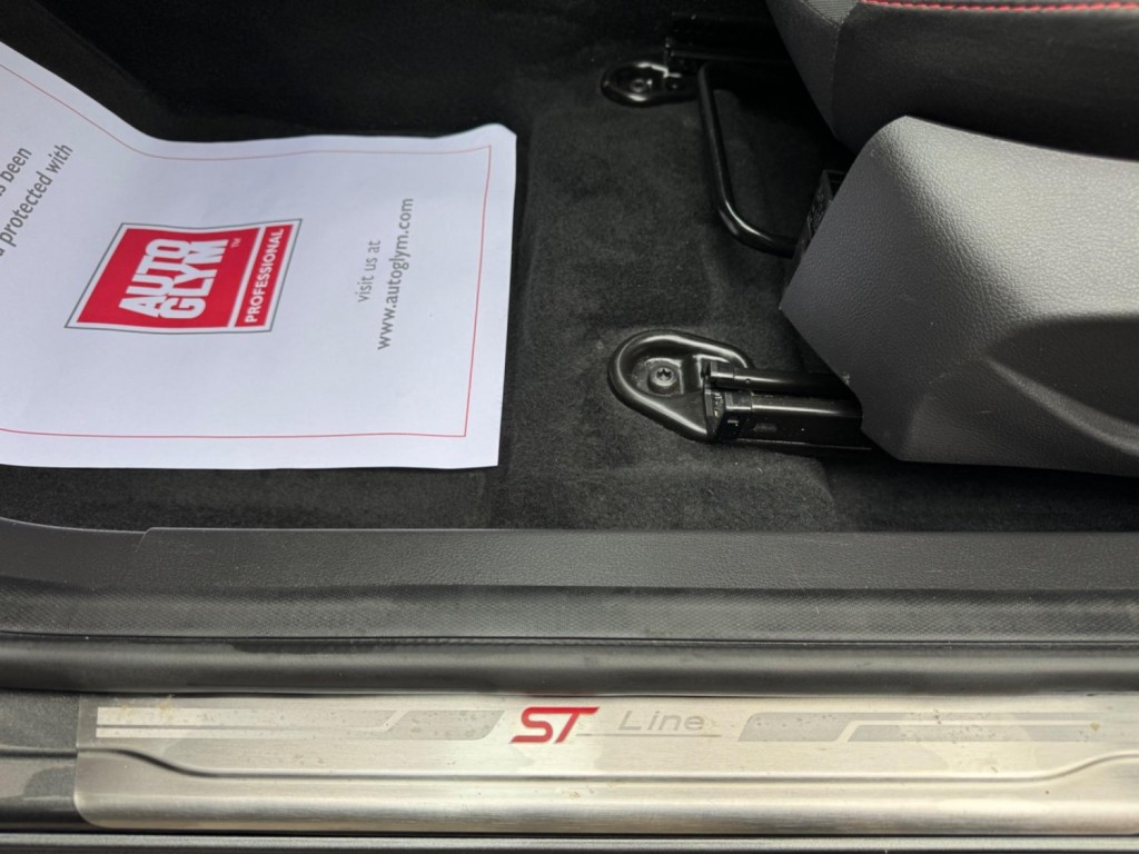 FORD FOCUS 1.5 TDCi ST-Line Euro 6 (s/s) 5dr 2018