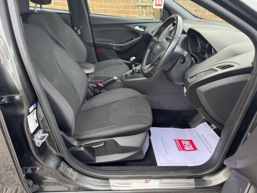 FORD FOCUS 1.5 TDCi ST-Line Euro 6 (s/s) 5dr 2018