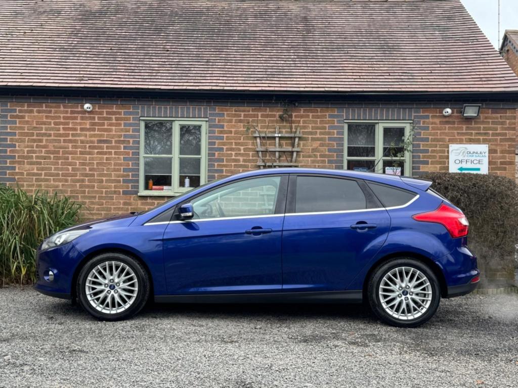 FORD FOCUS 1.0T EcoBoost Zetec Euro 5 (s/s) 5dr 2013