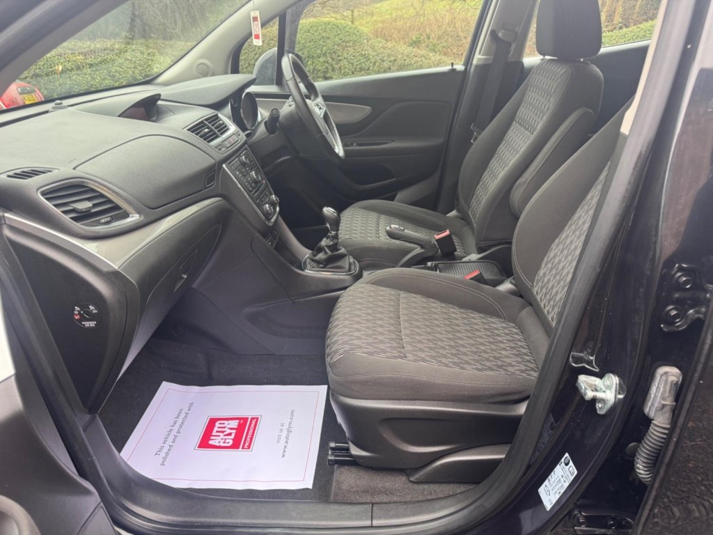 VAUXHALL MOKKA 1.6i Exclusiv 2WD Euro 6 (s/s) 5dr 2016