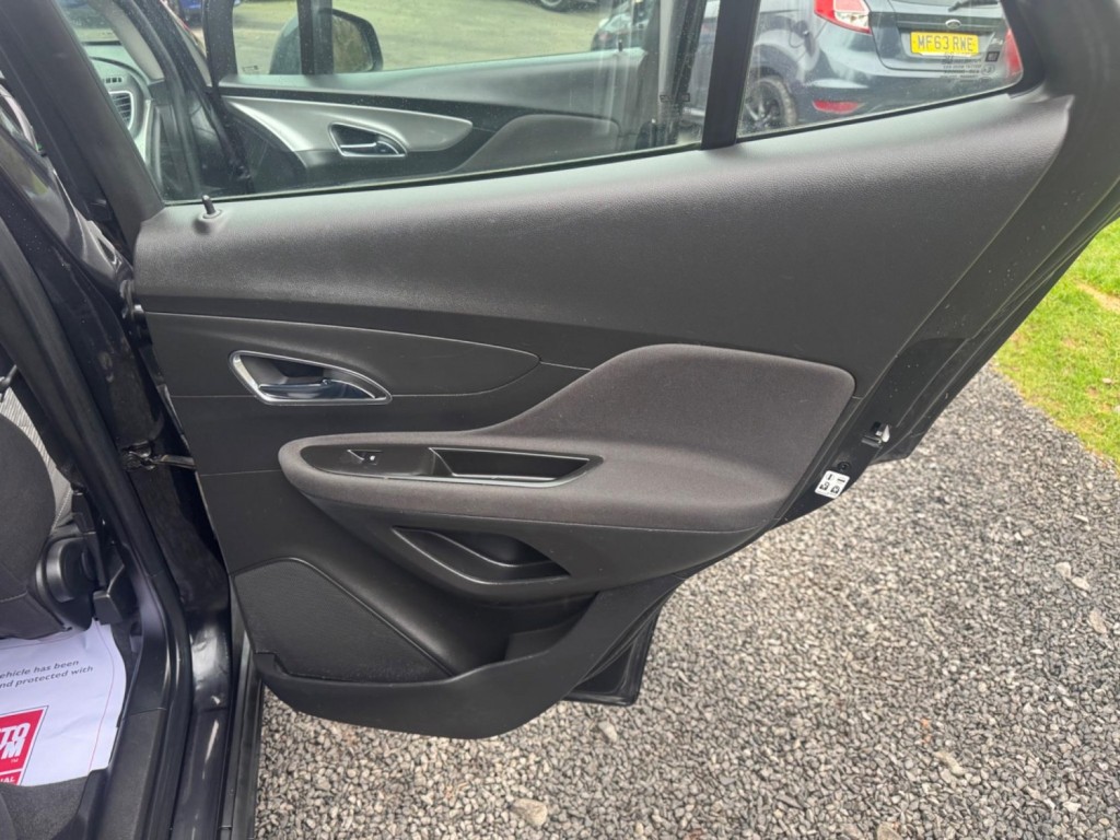 VAUXHALL MOKKA 1.6i Exclusiv 2WD Euro 6 (s/s) 5dr 2016