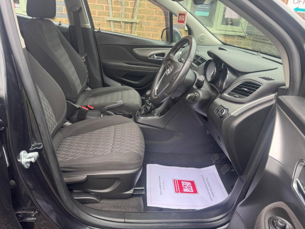 VAUXHALL MOKKA 1.6i Exclusiv 2WD Euro 6 (s/s) 5dr 2016