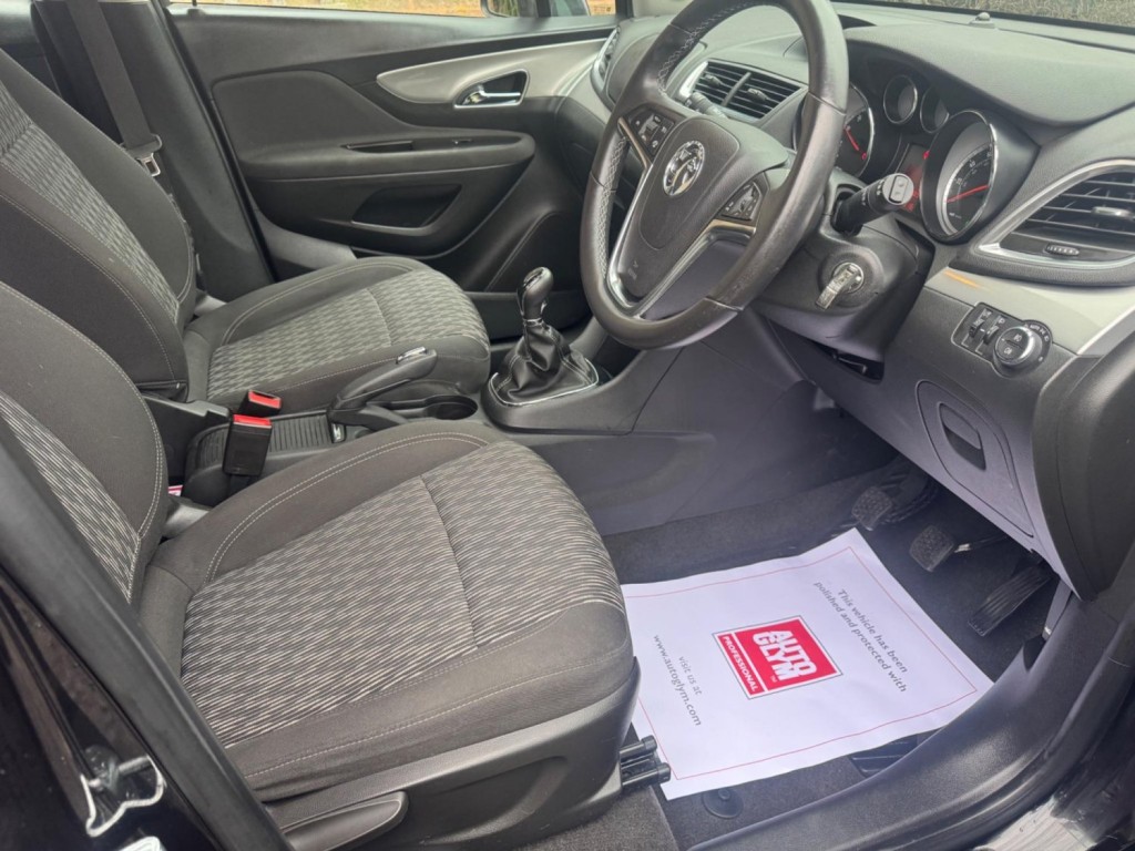 VAUXHALL MOKKA 1.6i Exclusiv 2WD Euro 6 (s/s) 5dr 2016