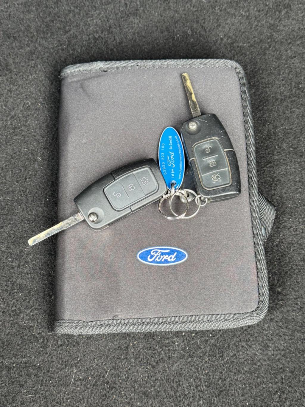 FORD FIESTA 1.25 Zetec Euro 5 5dr 2015