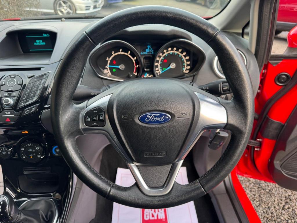 FORD FIESTA 1.25 Zetec Euro 5 5dr 2015