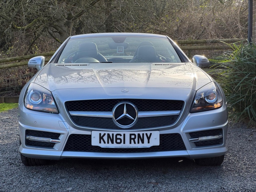 MERCEDES-BENZ SLK 1.8 SLK200 BlueEfficiency AMG Sport G-Tronic+ Euro 5 (s/s) 2dr 2011