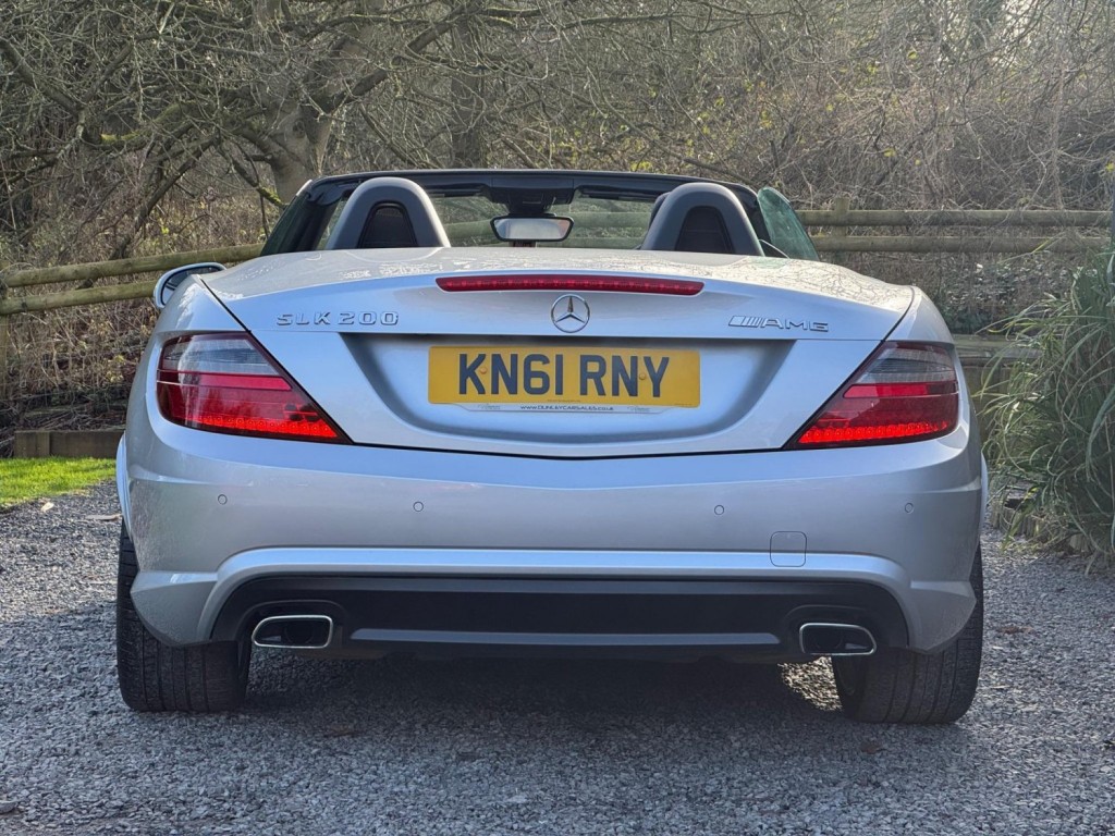 MERCEDES-BENZ SLK 1.8 SLK200 BlueEfficiency AMG Sport G-Tronic+ Euro 5 (s/s) 2dr 2011