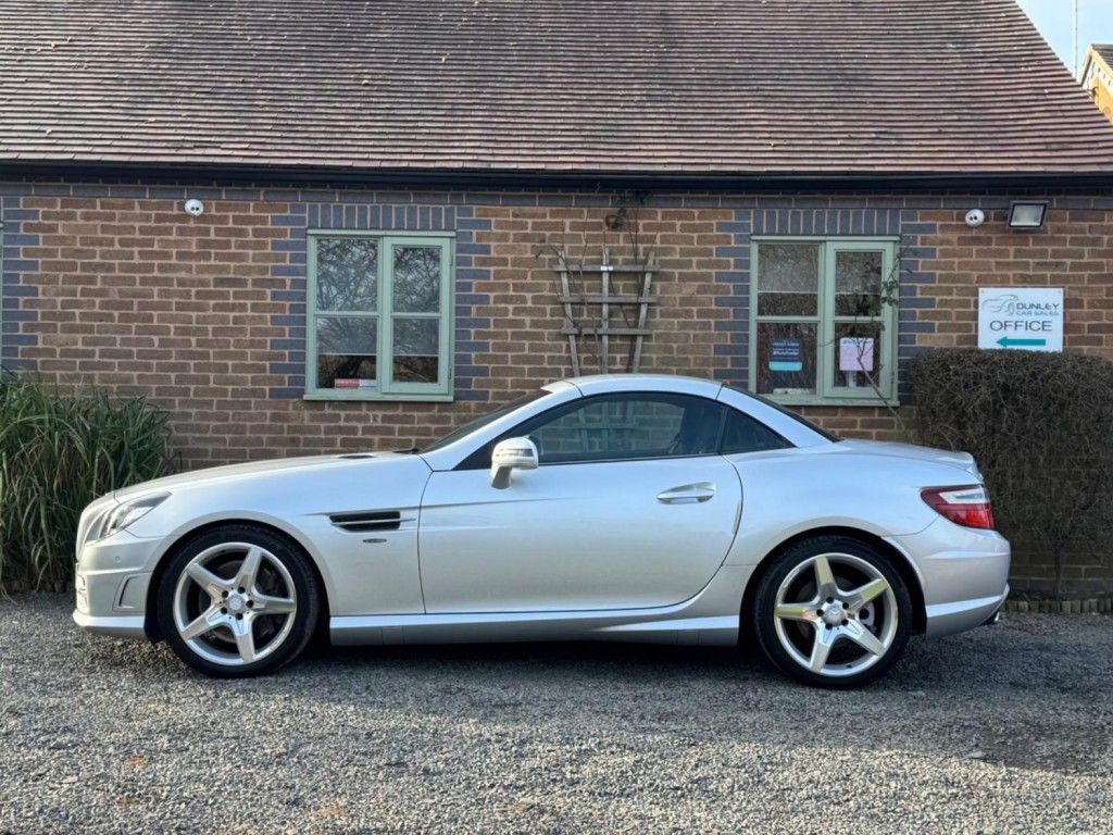 MERCEDES-BENZ SLK 1.8 SLK200 BlueEfficiency AMG Sport G-Tronic+ Euro 5 (s/s) 2dr 2011