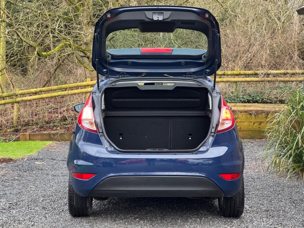 FORD FIESTA 1.5 TDCi Style Euro 6 5dr 2015