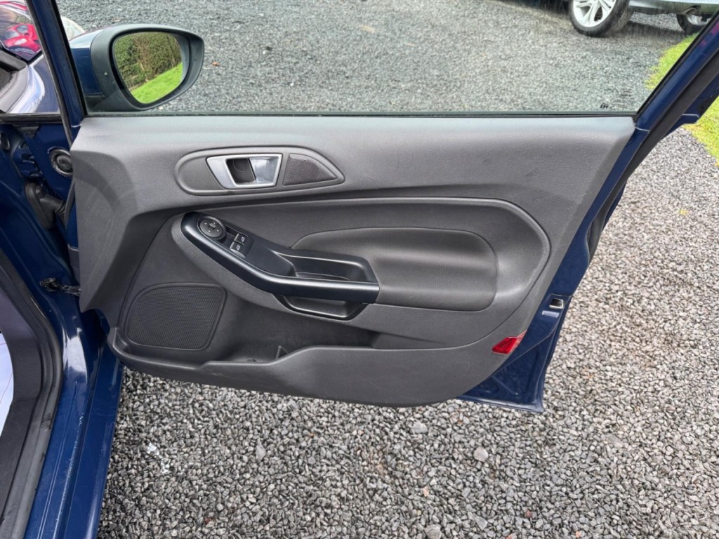 FORD FIESTA 1.5 TDCi Style Euro 6 5dr 2015