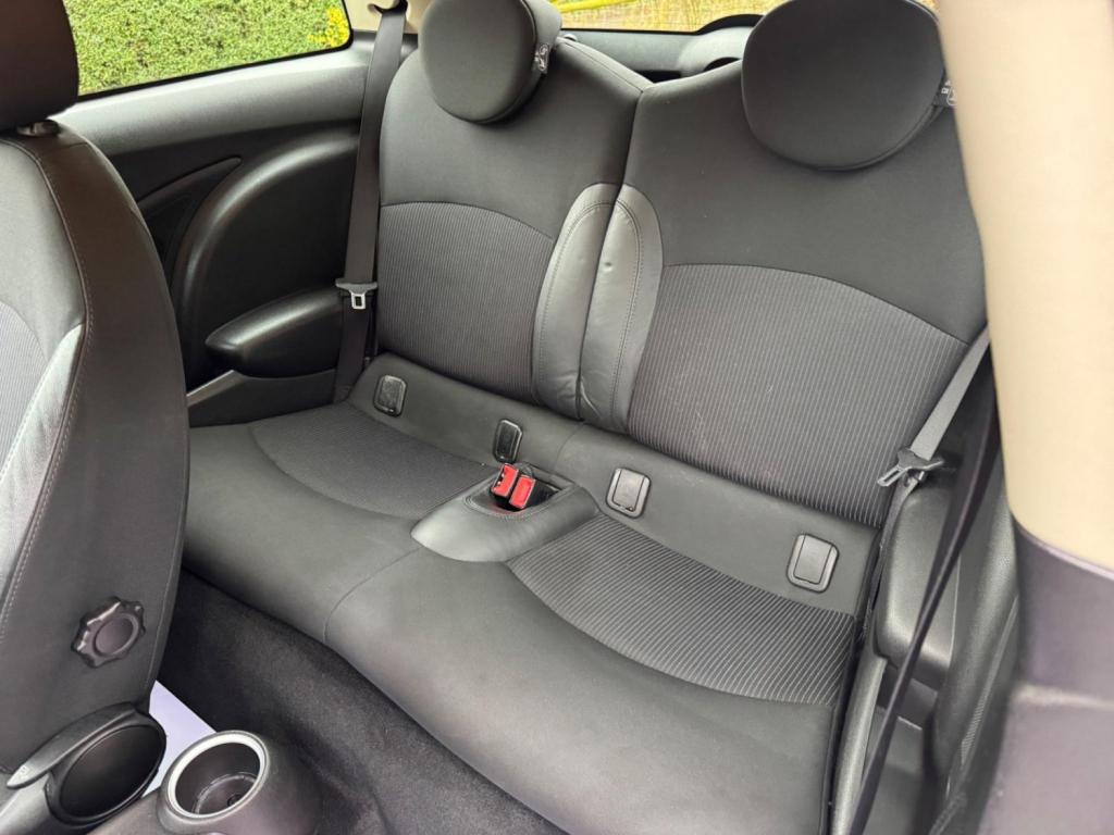 MINI HATCH 1.6 Cooper S Euro 5 (s/s) 3dr 2013