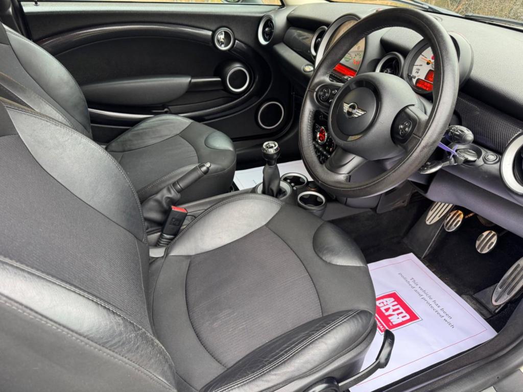 MINI HATCH 1.6 Cooper S Euro 5 (s/s) 3dr 2013