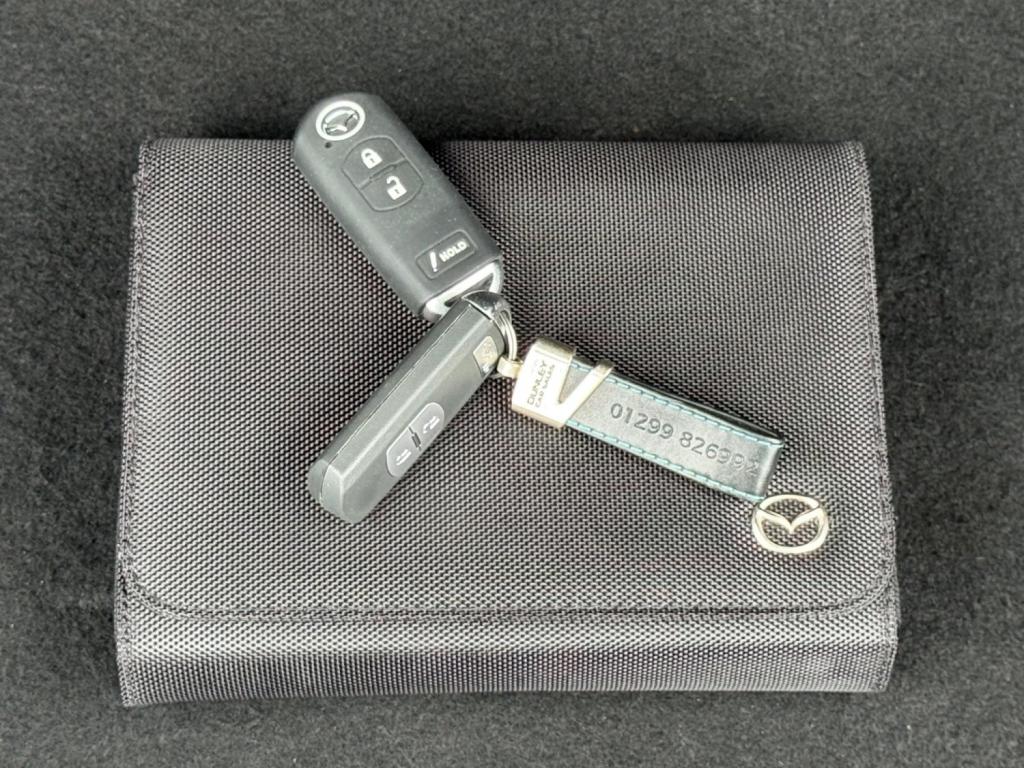 MAZDA MAZDA3 2.0 SKYACTIV-G SE-L Nav Euro 6 (s/s) 5dr 2015