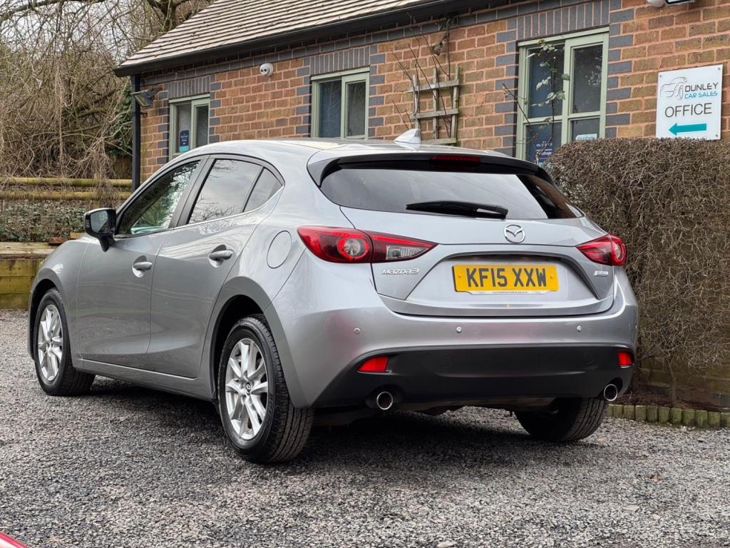 MAZDA MAZDA3 2.0 SKYACTIV-G SE-L Nav Euro 6 (s/s) 5dr 2015