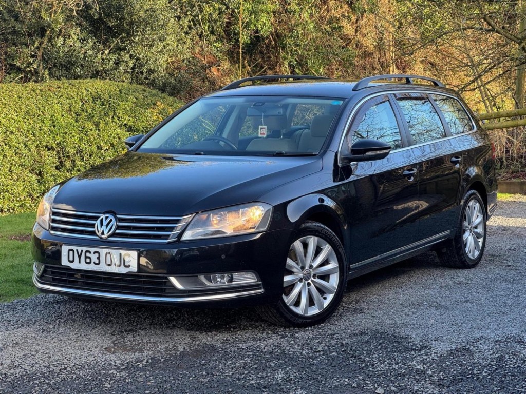 VOLKSWAGEN PASSAT 2.0 TDI BlueMotion Tech Highline Euro 5 (s/s) 5dr 2013