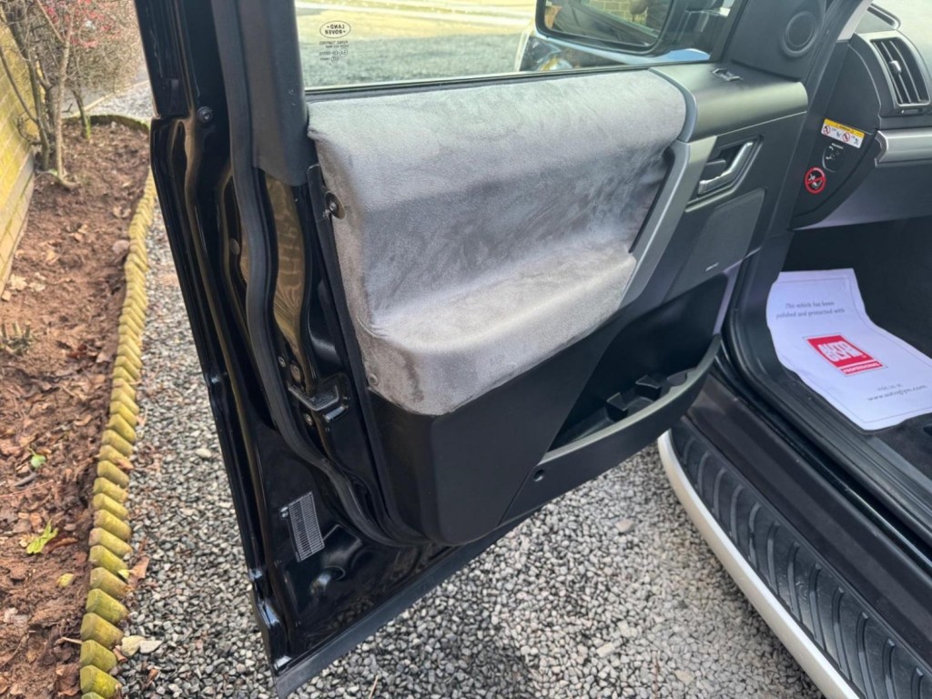 LAND ROVER FREELANDER 2 2.2 TD4 XS Auto 4WD Euro 4 5dr 2010