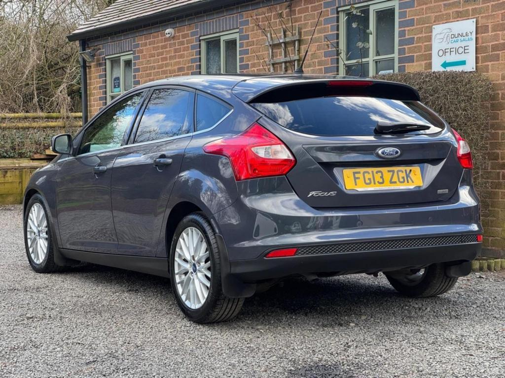 FORD FOCUS 1.0T EcoBoost Zetec Euro 5 (s/s) 5dr 2013