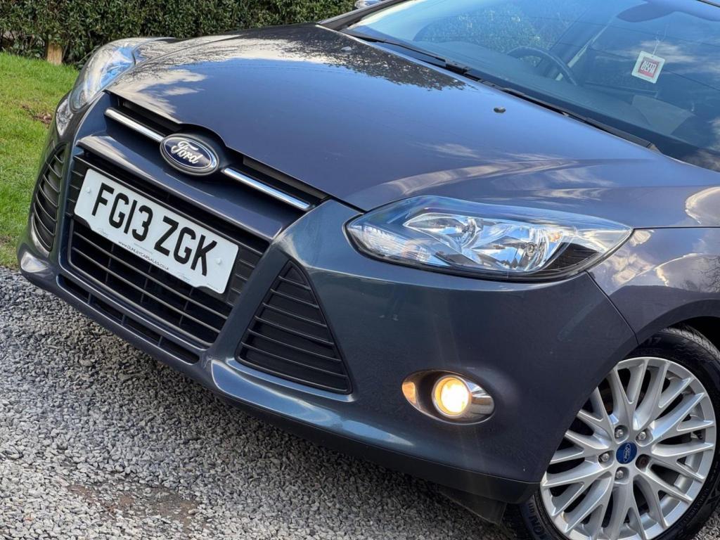 FORD FOCUS 1.0T EcoBoost Zetec Euro 5 (s/s) 5dr 2013