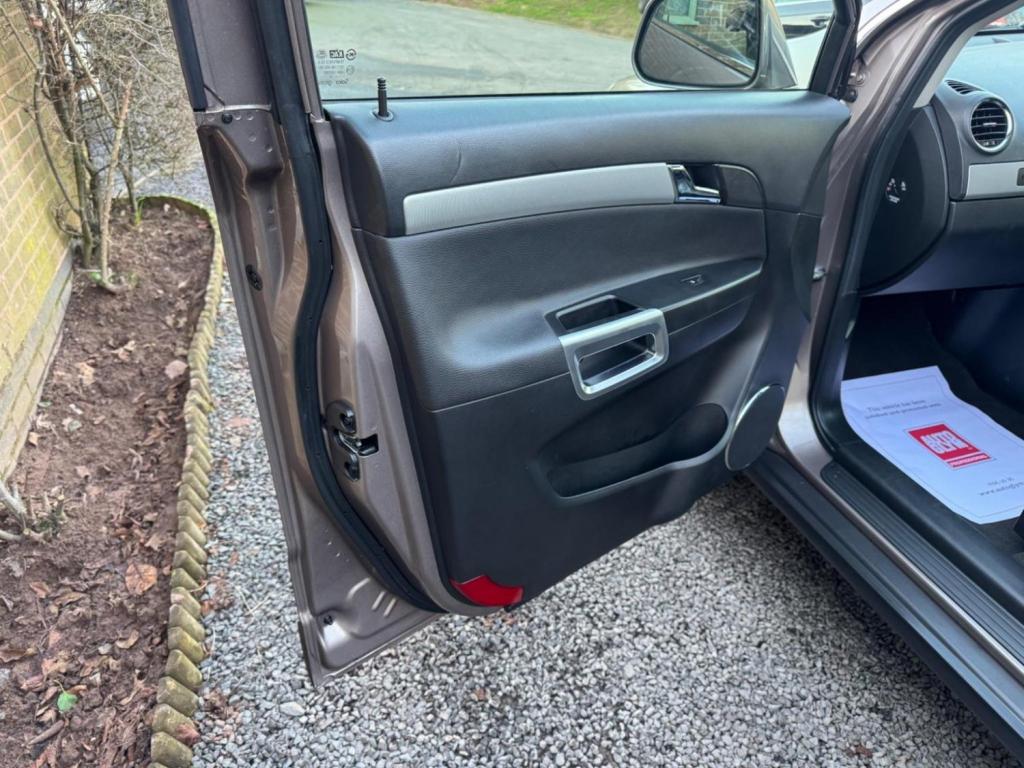 VAUXHALL ANTARA 2.2 CDTi Diamond Auto 4WD Euro 5 5dr 2013