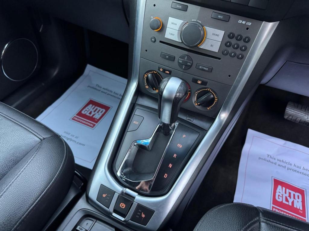 VAUXHALL ANTARA 2.2 CDTi Diamond Auto 4WD Euro 5 5dr 2013