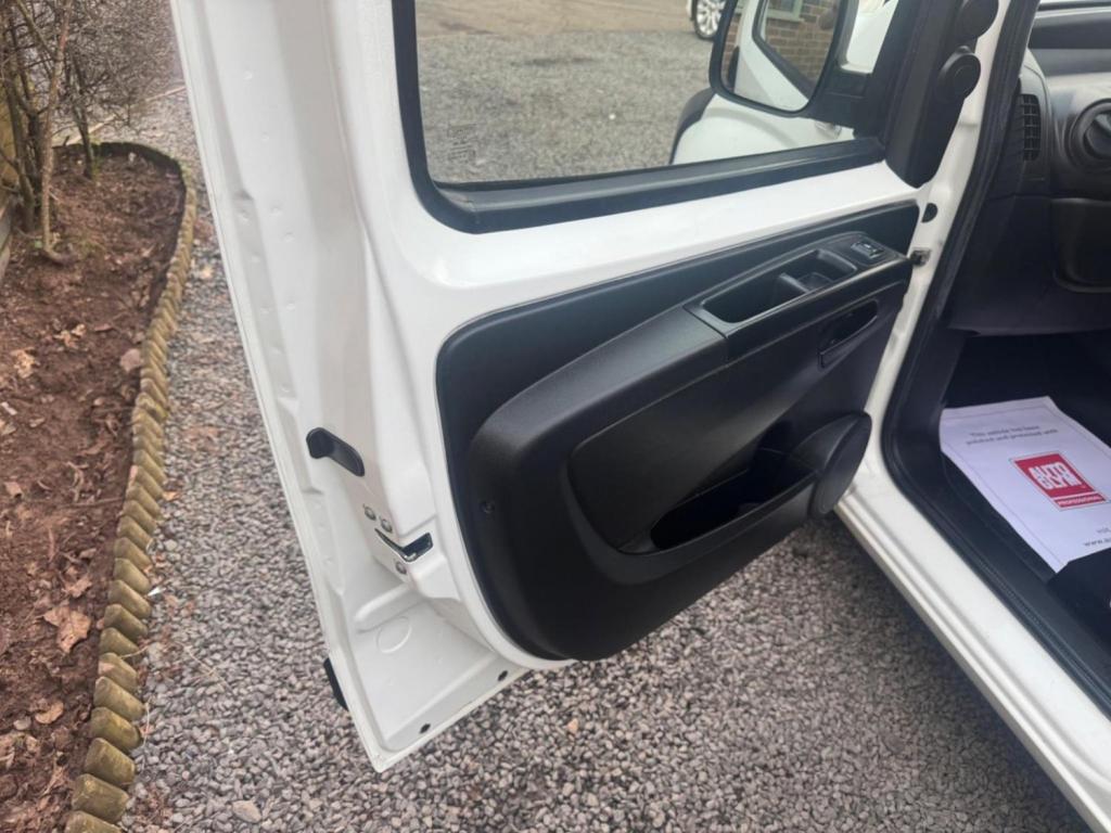 CITROEN NEMO 1.3 HDi 16v Enterprise FWD L1 H1 3dr 2015