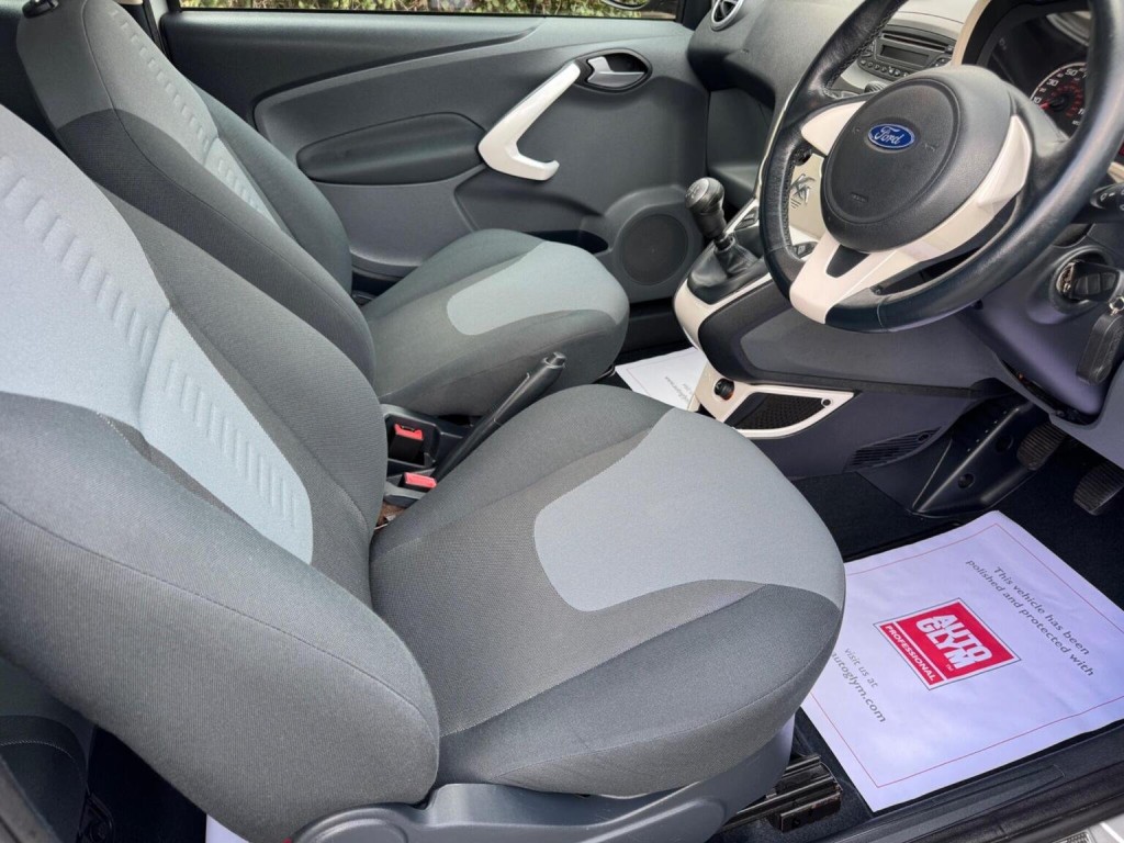 FORD KA 1.2 Zetec Euro 4 3dr 2010