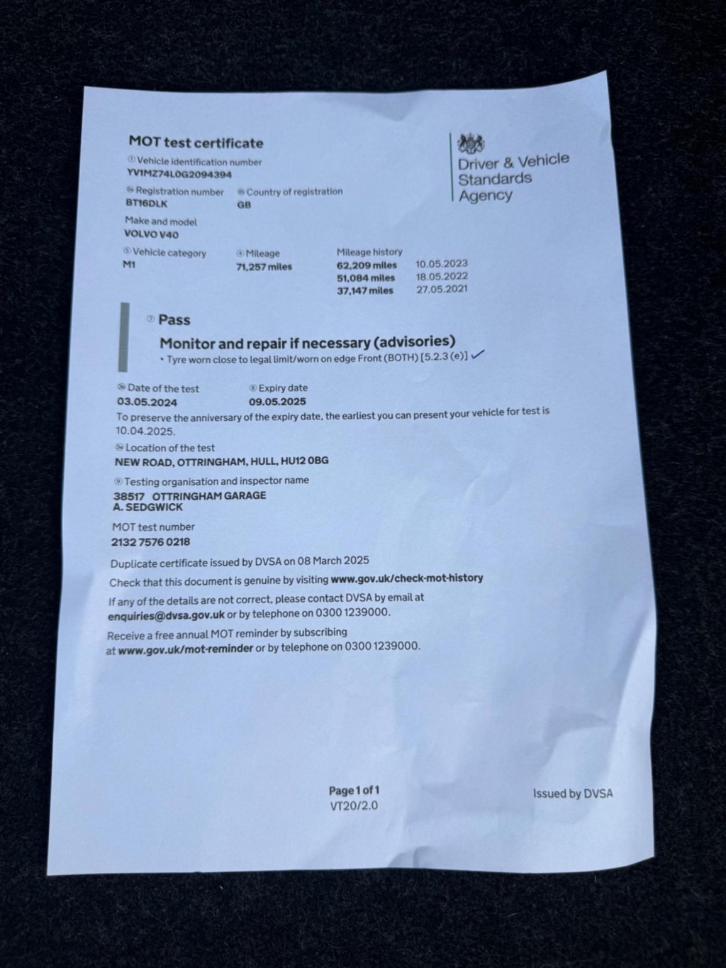 VOLVO V40 CROSS COUNTRY 2.0 D2 Lux Auto Euro 6 (s/s) 5dr 2015